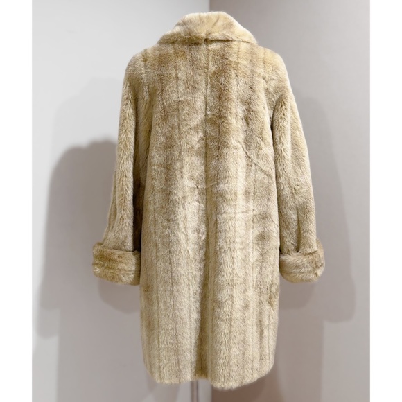 Alpine Studio Women's Beige/Tan Faux Fur Coat Size Small - Picture 6 of 9